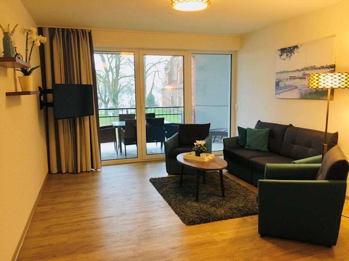Pension Seecafe Zarrentin am Schaalsee Eksteriør bilde